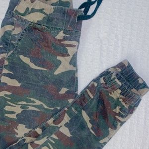 Army fitted cargo’s